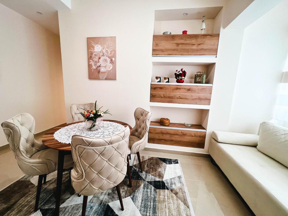 Old Town Luxury Suites ベオグラード エクステリア 写真